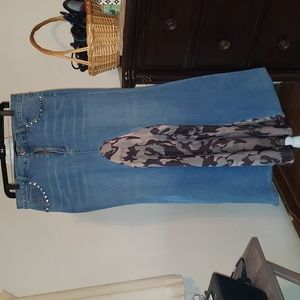 Ashley Stewart denim skirt size 16